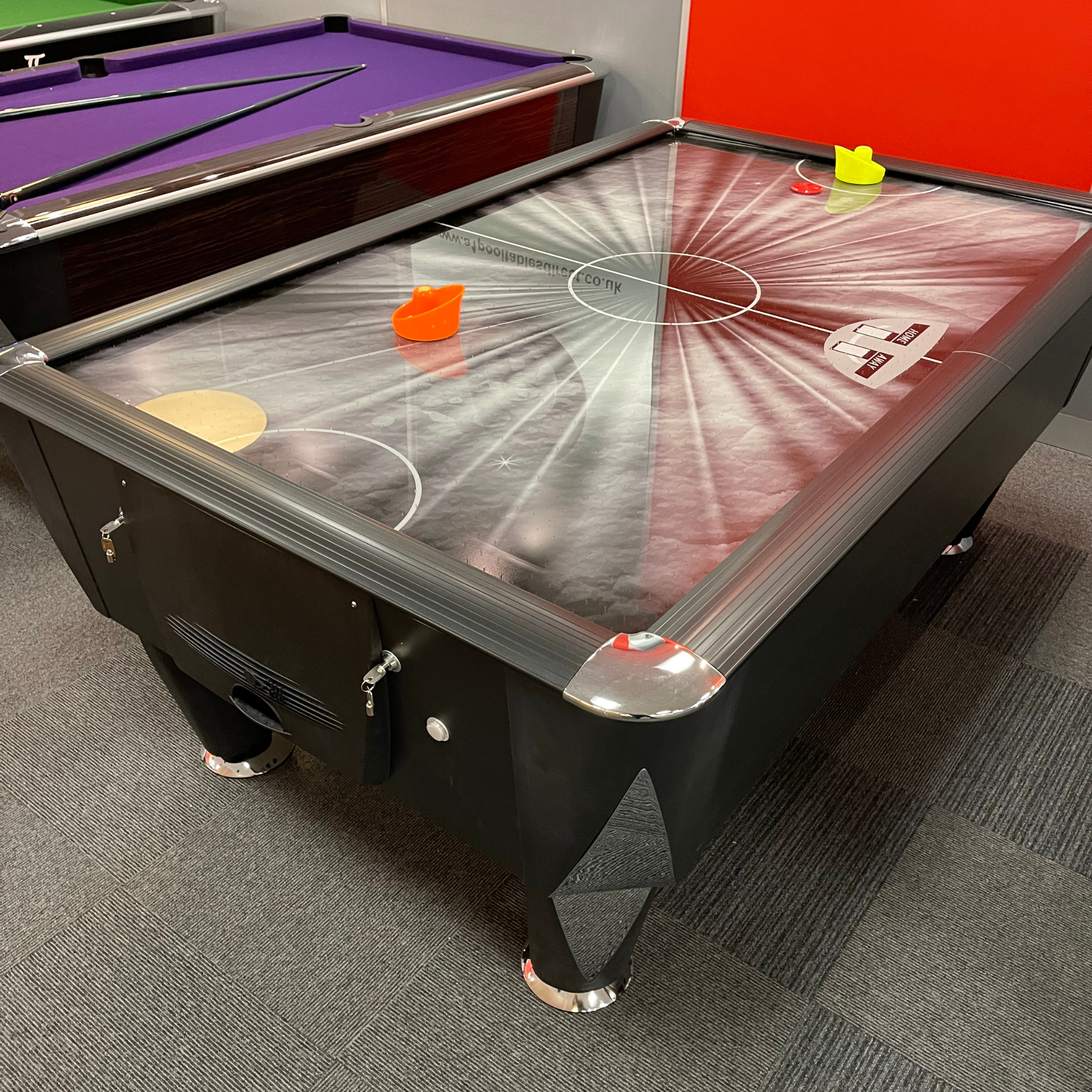 SAM Black Ice II Air Hockey