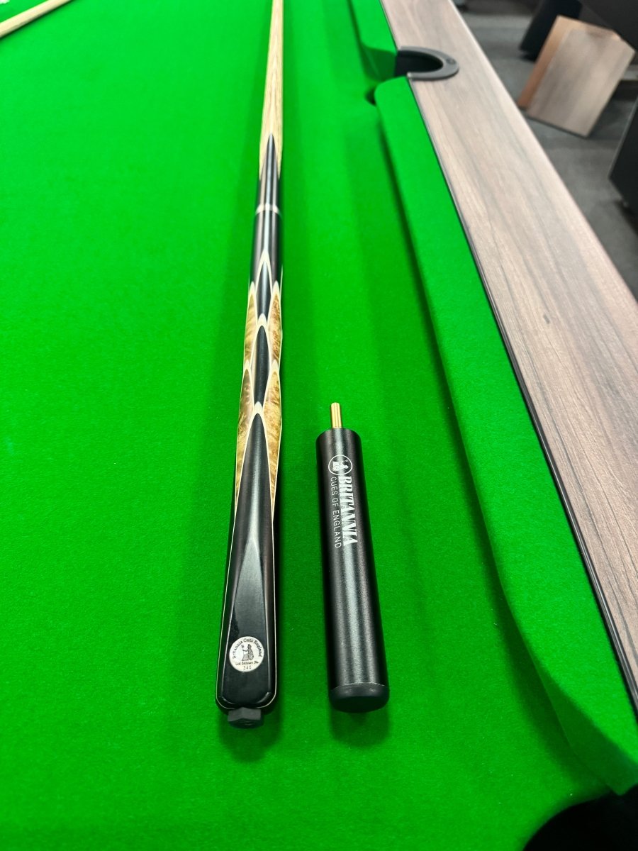 Britannia Steel Limited Edition 58" Snooker Cue - 3/4 Joint - 9.5mm Tip