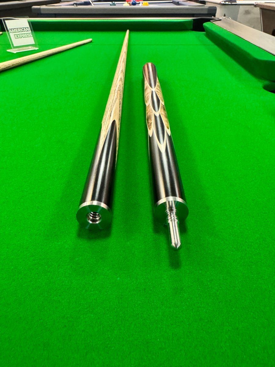 Britannia Steel Limited Edition 58" Snooker Cue - 3/4 Joint - 9.5mm Tip