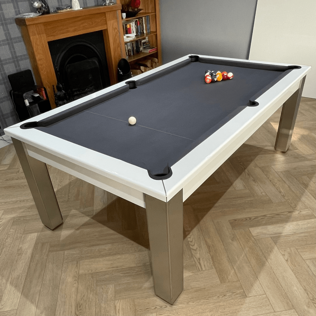 FMF Elixir Pool Dining Table - Gloss White