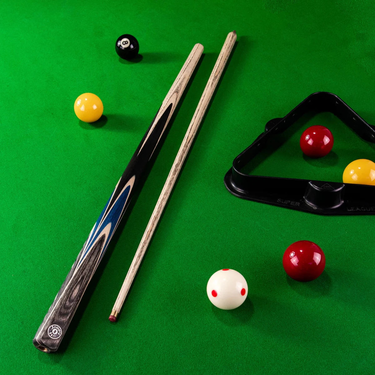 Jonny 8 Ball Vortex 57inch 2 Piece Centre Joint Pool Cue - 8.5mm Red Layered Tip