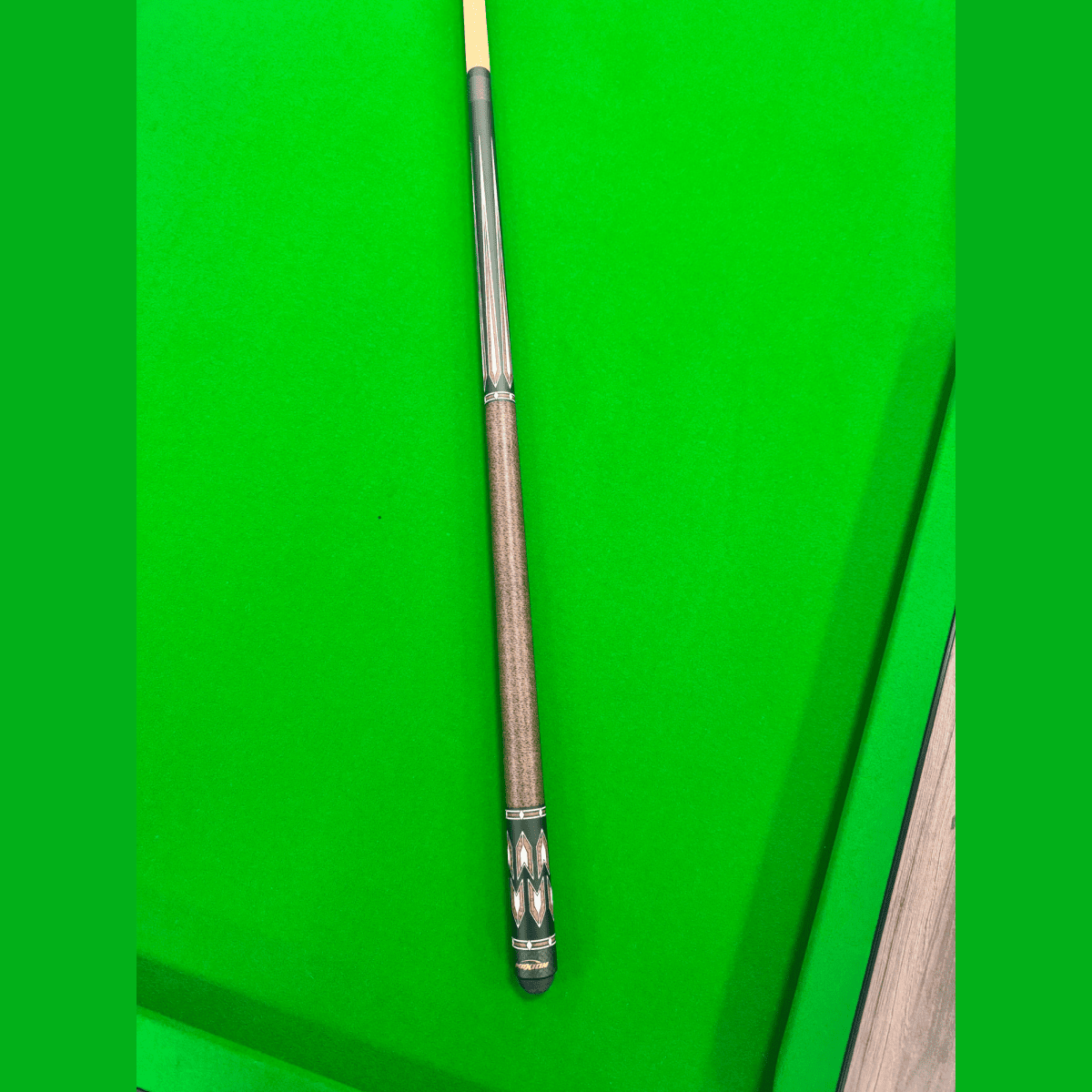 Maxton Mercan American Pool Cue No. 1 Brown