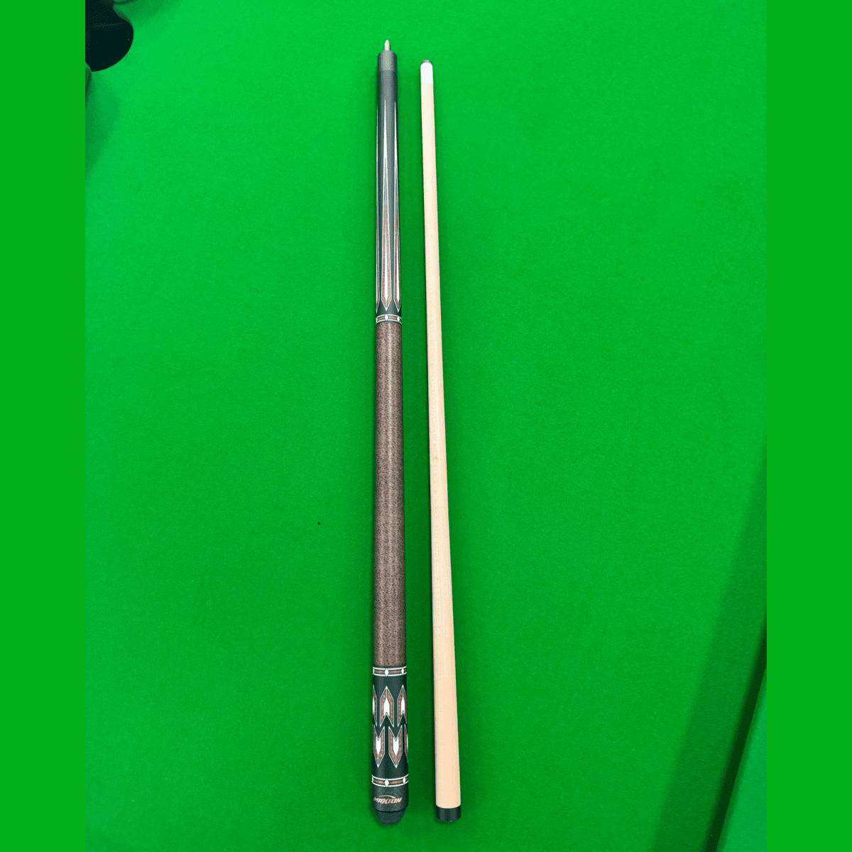 Maxton Mercan American Pool Cue No. 1 Brown